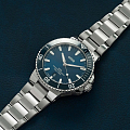 Часы Oris Aquis Date  01 733 7787 4135-07 8 22 04PEB фото 4